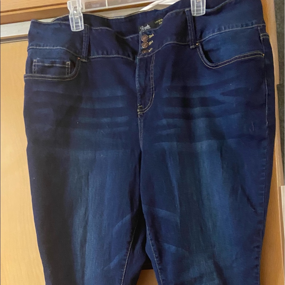 Size 20W jeans.  Brand-Royalty for Me. Slim stretch skinny jeans